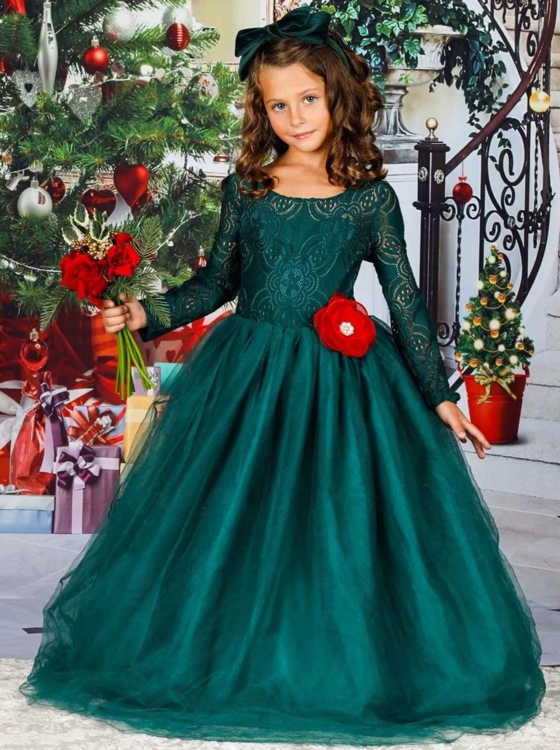 A Winter-ful World Lace Maxi Holiday Special Occasion Dress