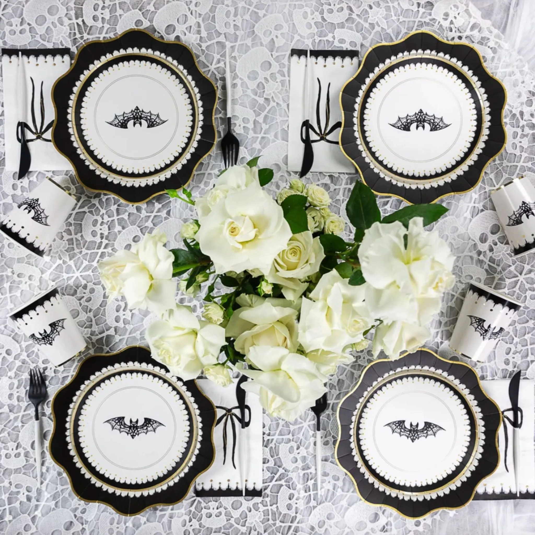 Elegant Black & White Bows & Bats Paper Party Napkins | Halloween | Set 20