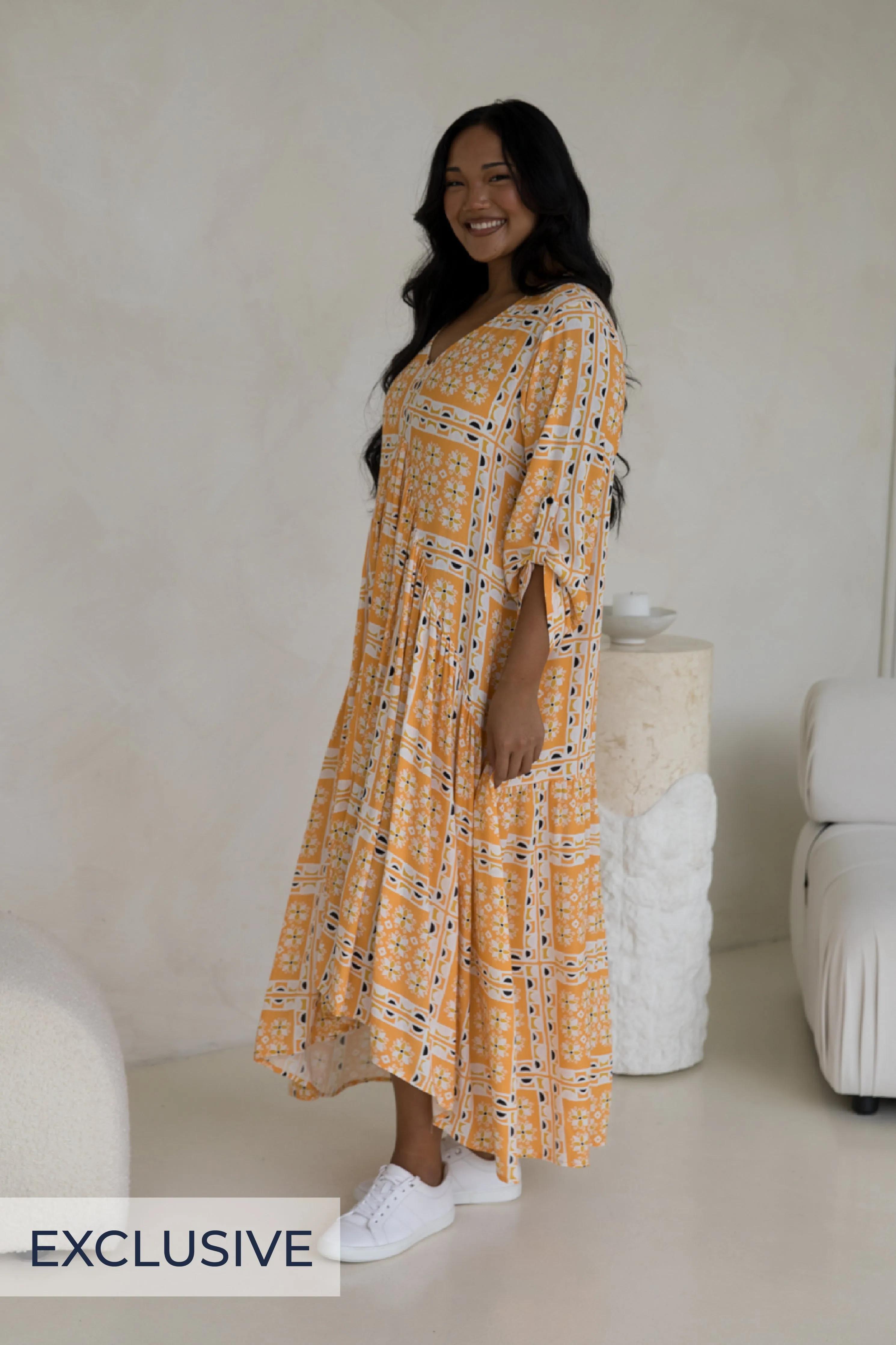 Long Sleeve Peak Maxi Dress | Trella