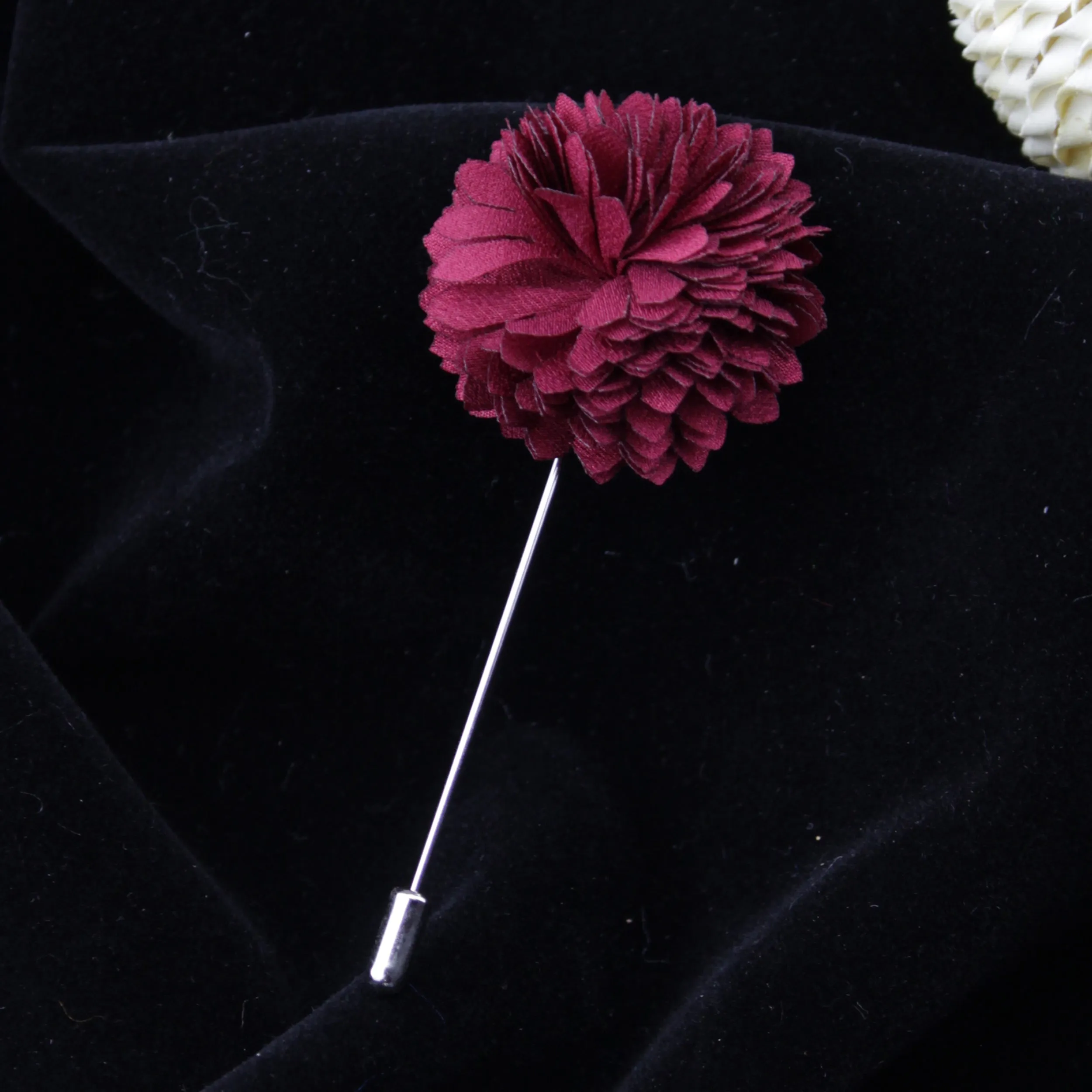 Peluche Beautiful Maroon Brooch For Men