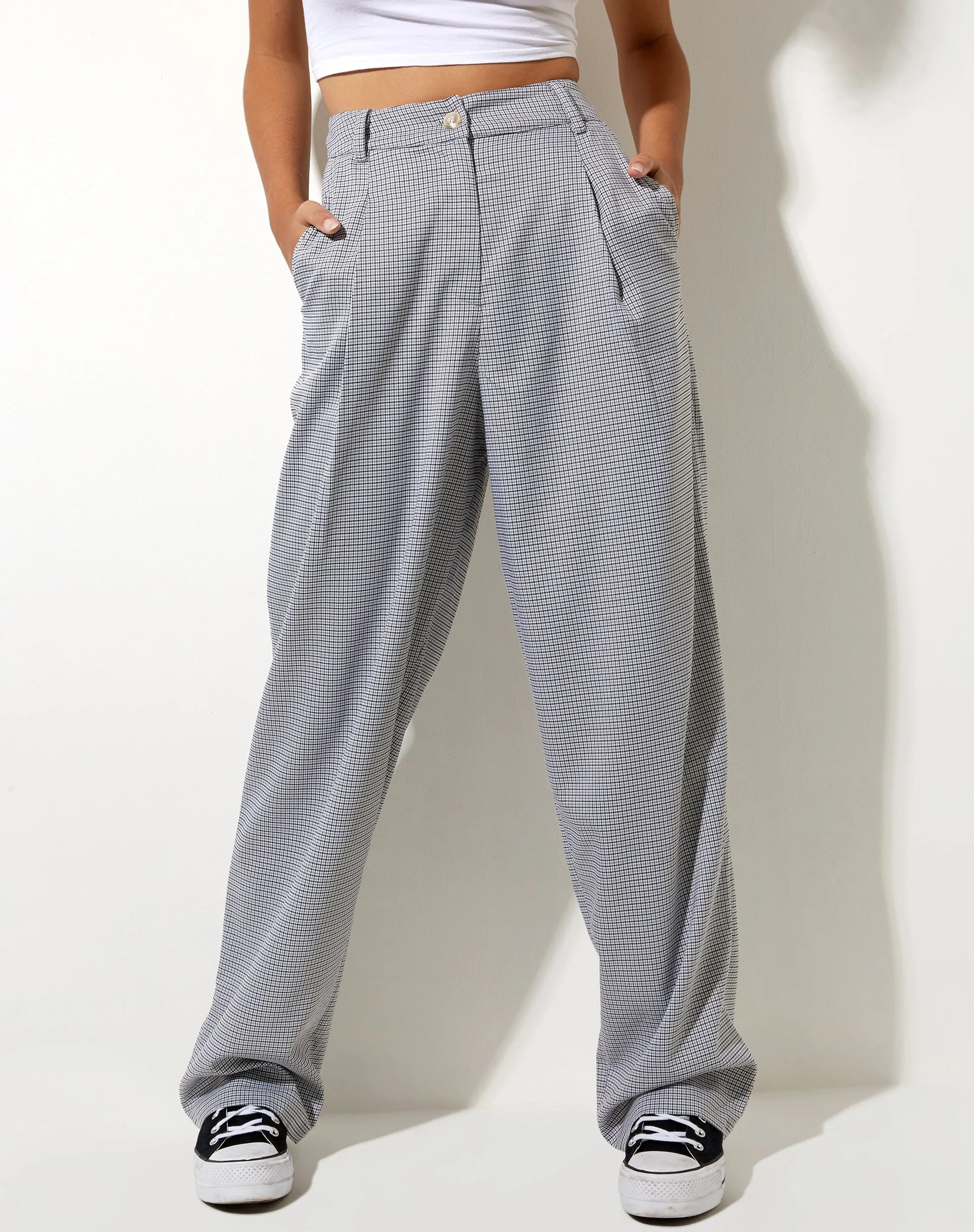 Sakila Trouser in Small Check Black Grey