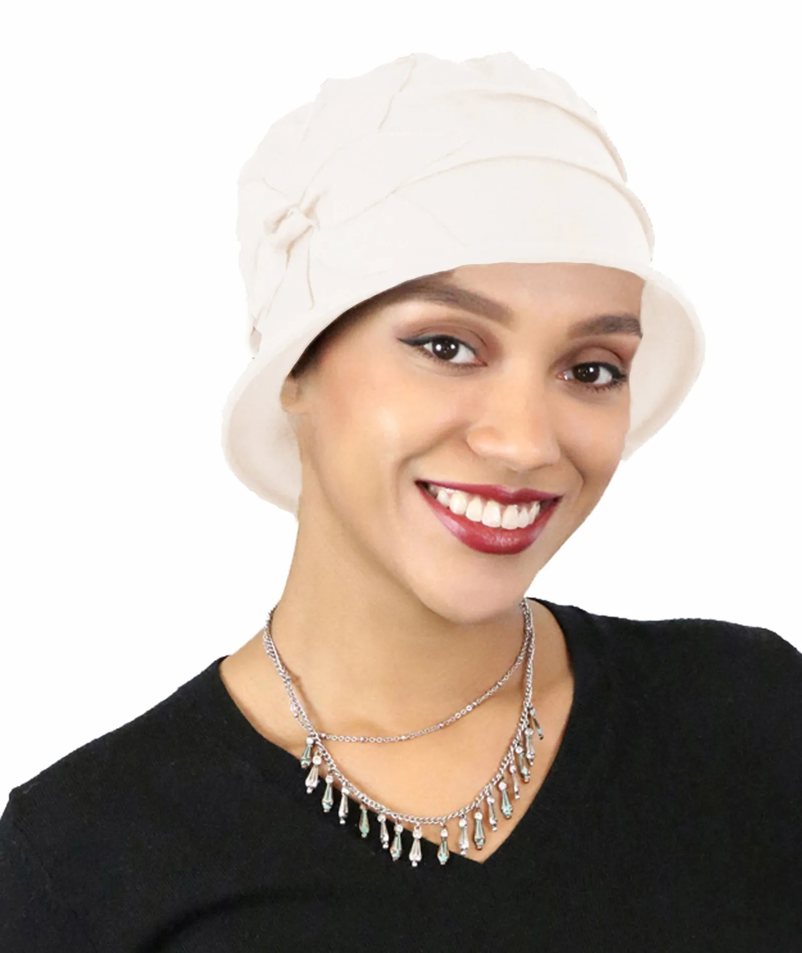 Seattle Chic Combed Cotton Cloche Hat for Women 50  UPF Sun Protection