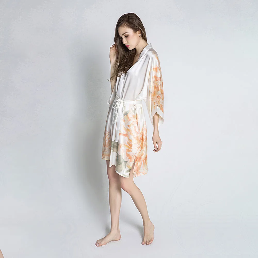 Silk Kiku Short Kimono Robe