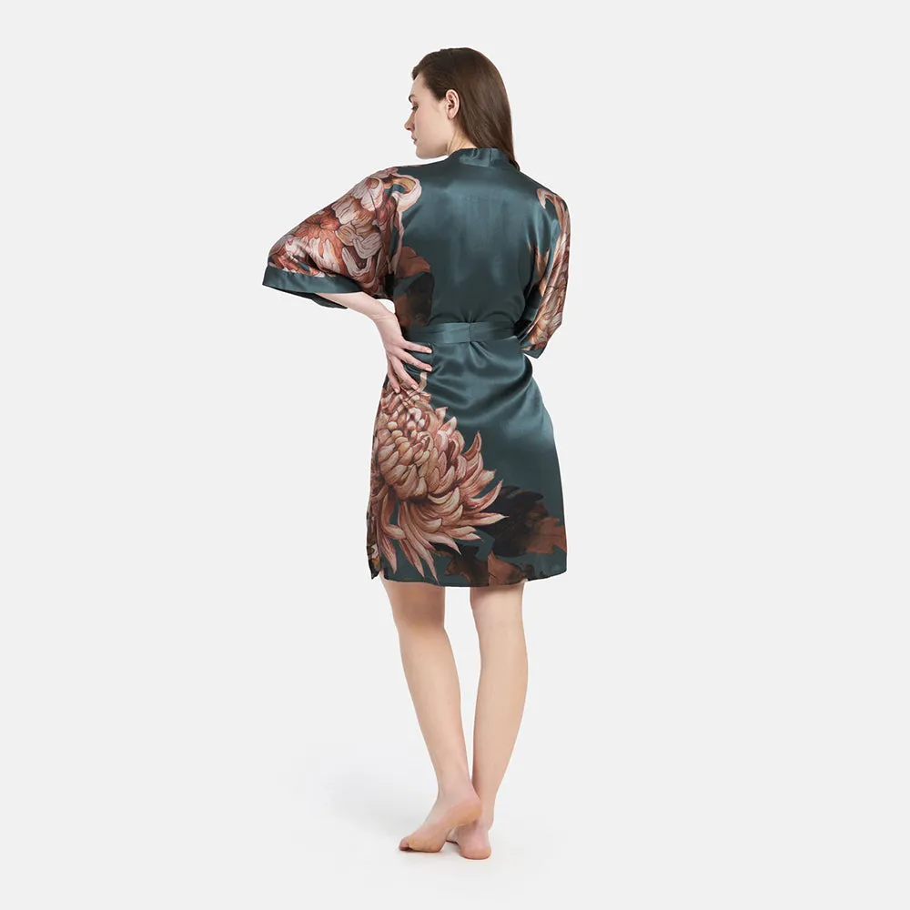 Silk Kiku Short Kimono Robe