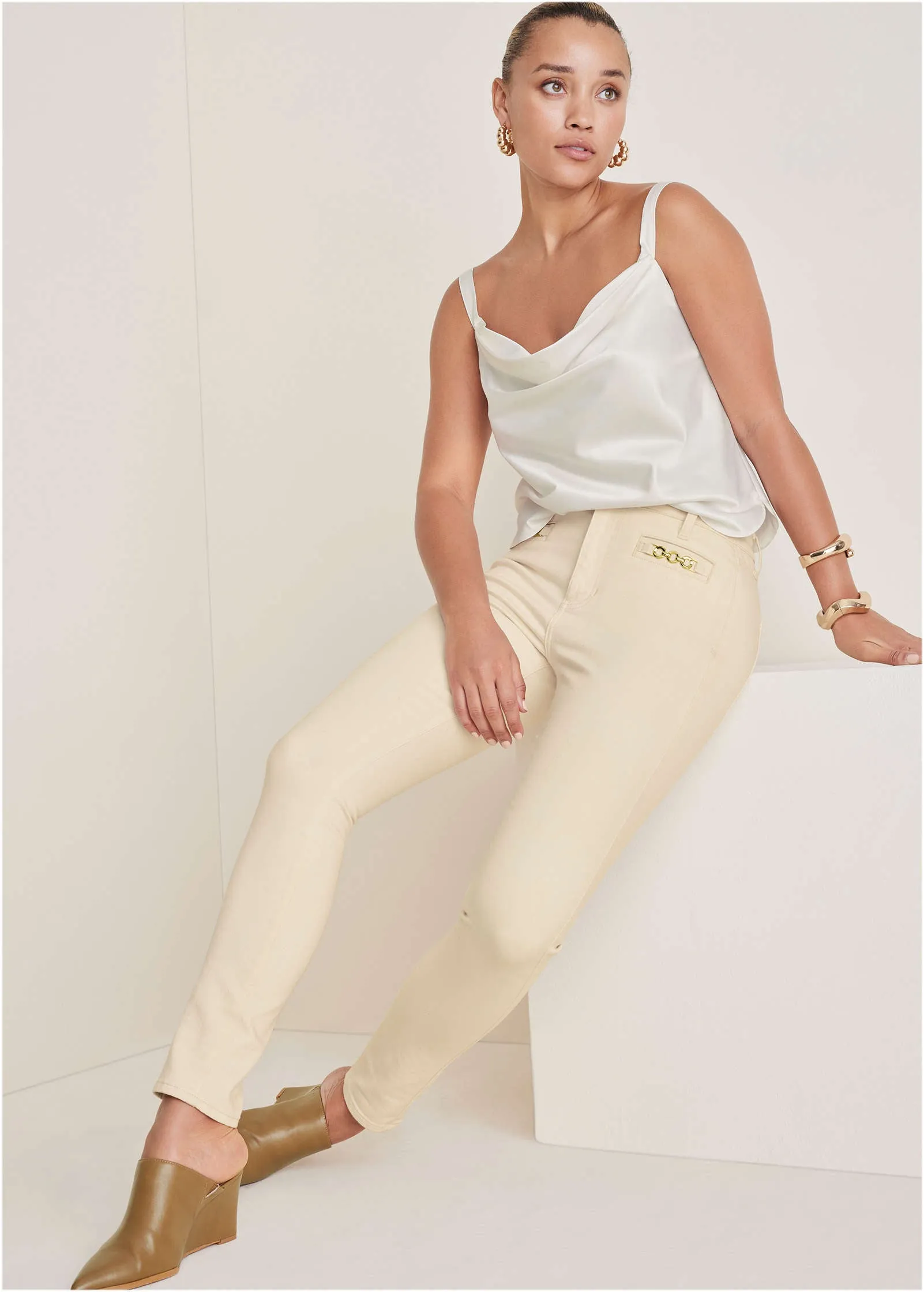 Slim Leg Jeans - Natural Wash