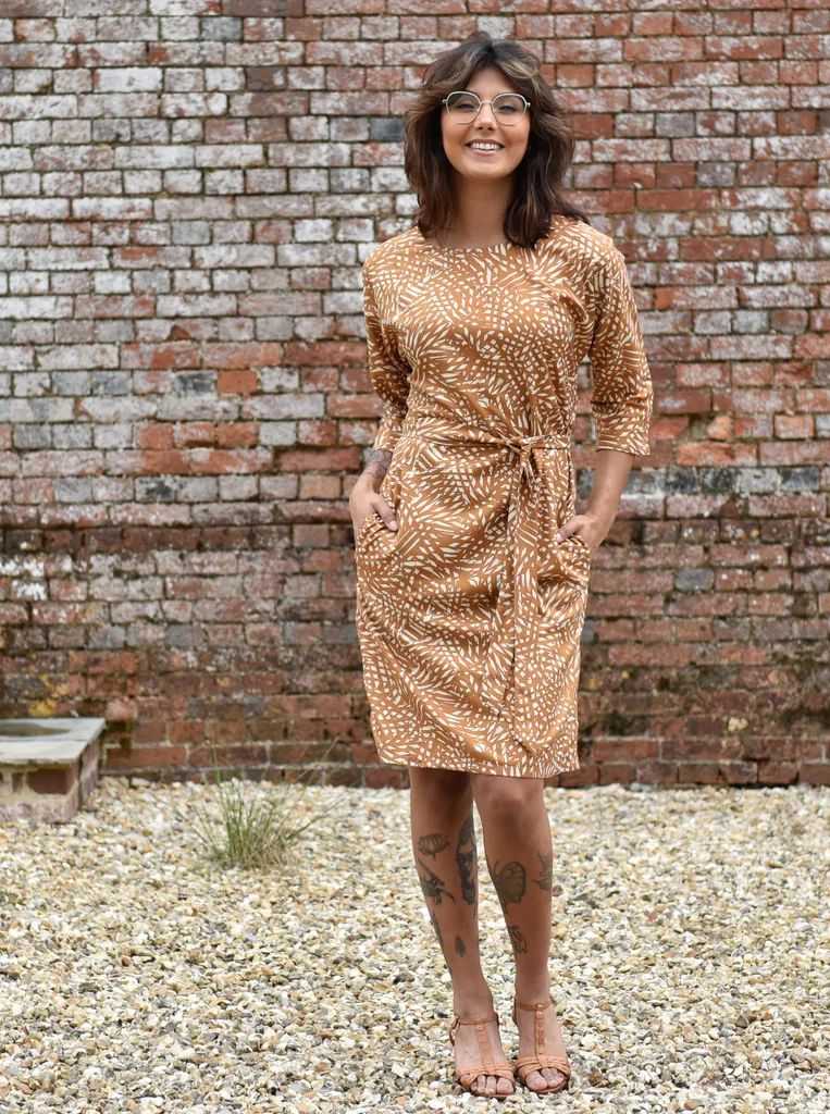 The Avid Seamstress - The Sheath Dress