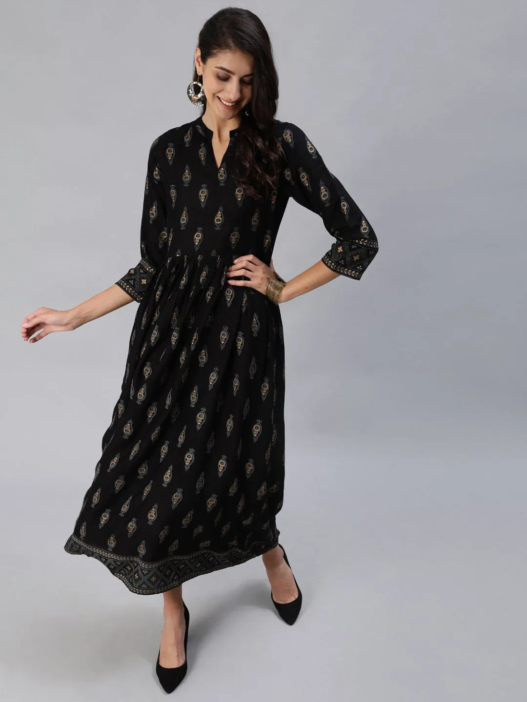 Women Black & Gold Printed Maxi Dress With Three Quarter Sleeves